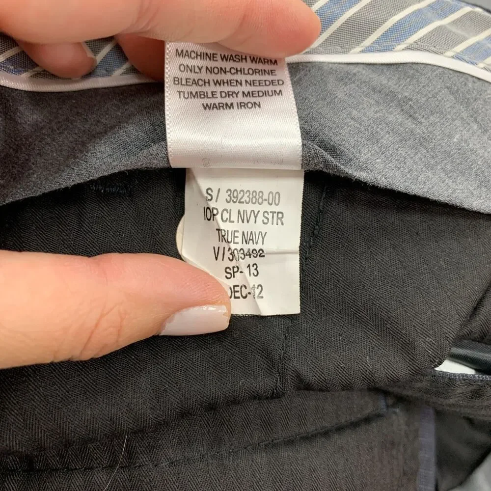 Banana Republic Classic Dress Pant Mens 35 Gray Straight Leg Mid Rise Flat Front